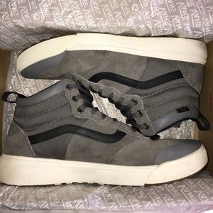 Vans UltraRange Hi MT